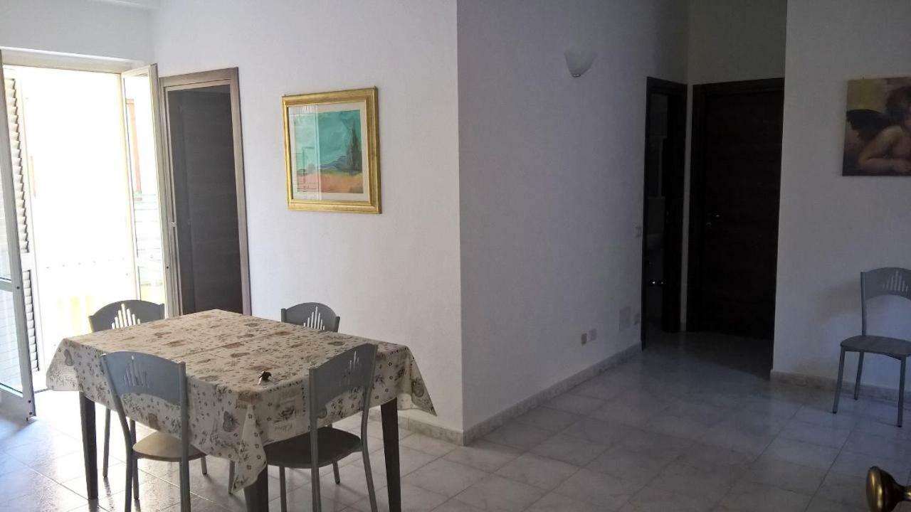 Vila Climatizzato In Centro A 100M Dal Mare Cirò Marina Exteriér fotografie