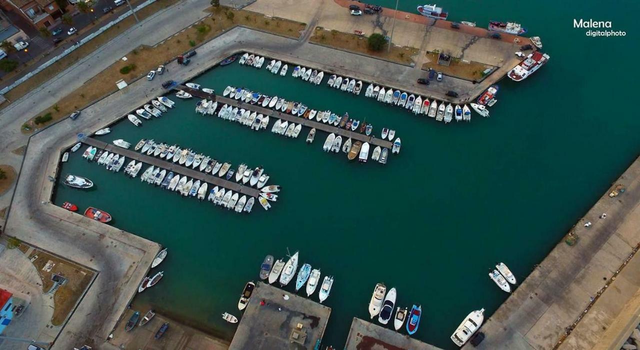 Vila Climatizzato In Centro A 100M Dal Mare Cirò Marina Exteriér fotografie